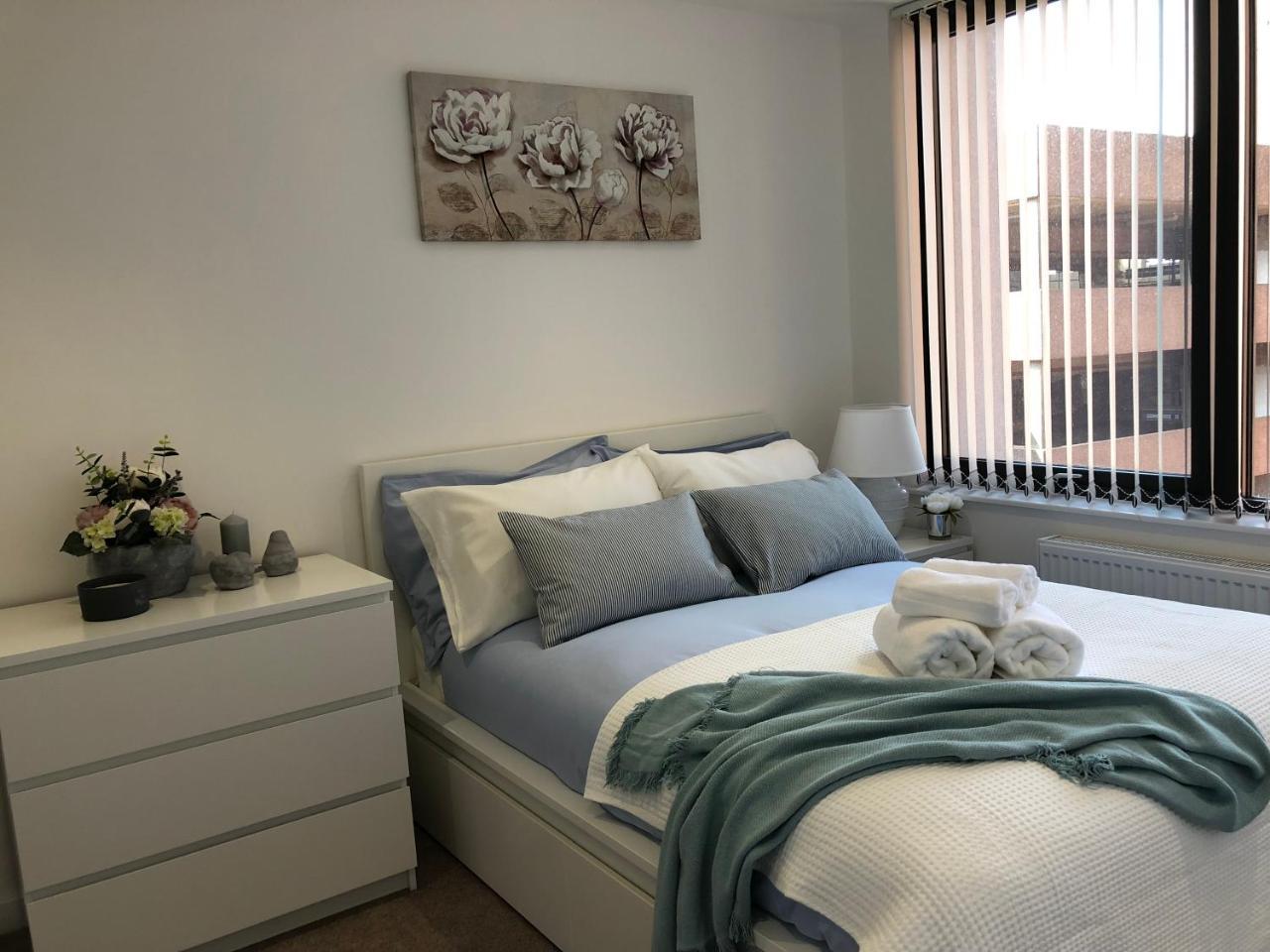 Boutique Collection In By Creatick Apartment *